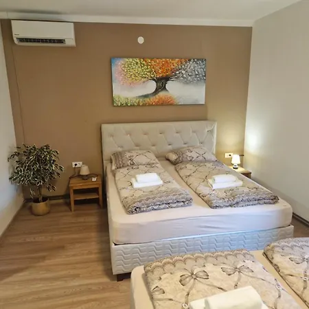 Mio Nonno 3* Ljubljana